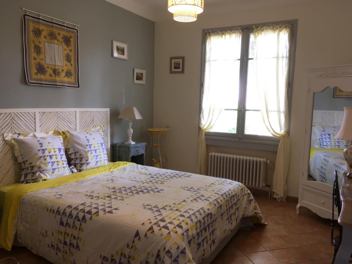 לינה וארוחת בוקר אביניון Mas Halcyon Provence מראה חיצוני תמונה